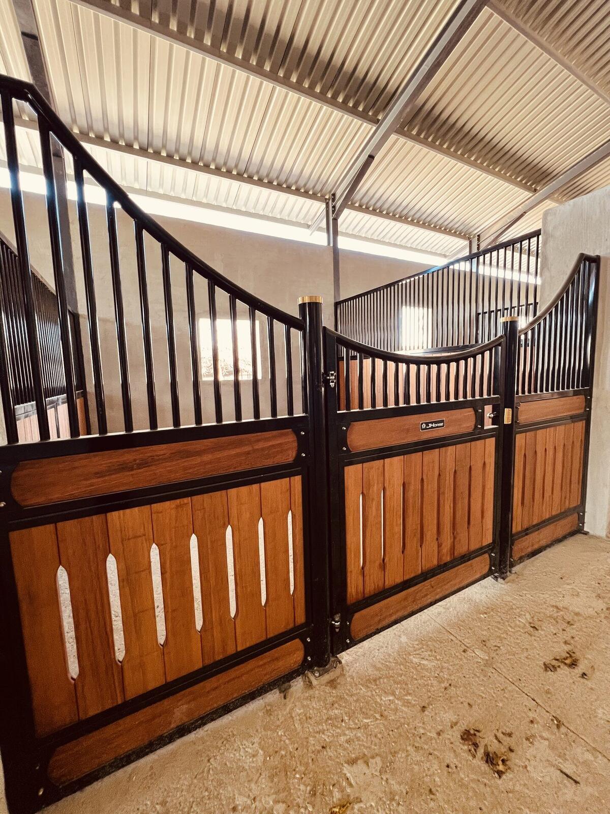 Bespoke Stalls